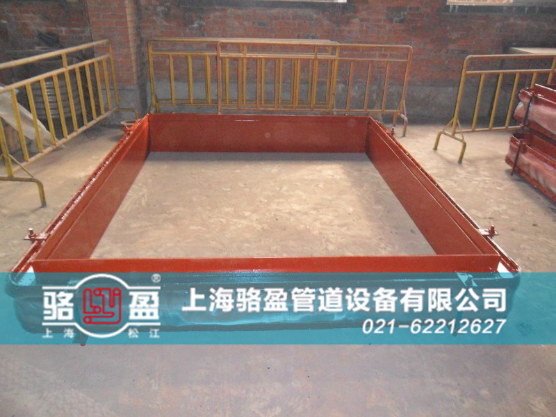 <a href=http://www.wwwliyi.com target=_blank class=infotextkey>非金屬補償器</a>生產(chǎn)車間